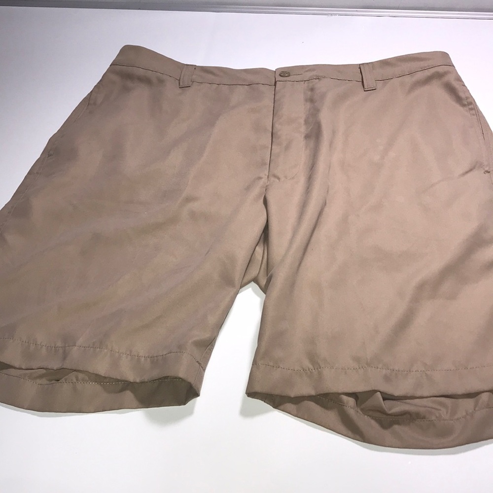 Khaki Shorts Size Men’s 49 waist